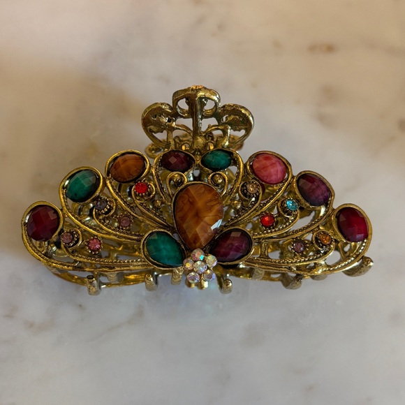 Vintage Jeweled Jaw Clip - Picture 5 of 5